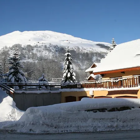 Chalet Triplex 4* Expose Sud-est, 12 Pers, Proche Telesiege, Terrasse, Animaux Admis - Fr-1-263-360 *