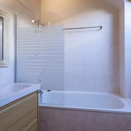Triplex 4* Expose Sud-est, 12 Pers, Proche Telesiege, Terrasse, Animaux Admis - Fr-1-263-360