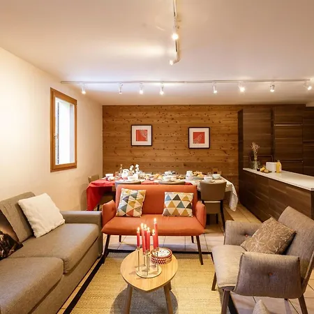 Chalet Triplex 4* Expose Sud-est, 12 Pers, Proche Telesiege, Terrasse, Animaux Admis - Fr-1-263-360 *